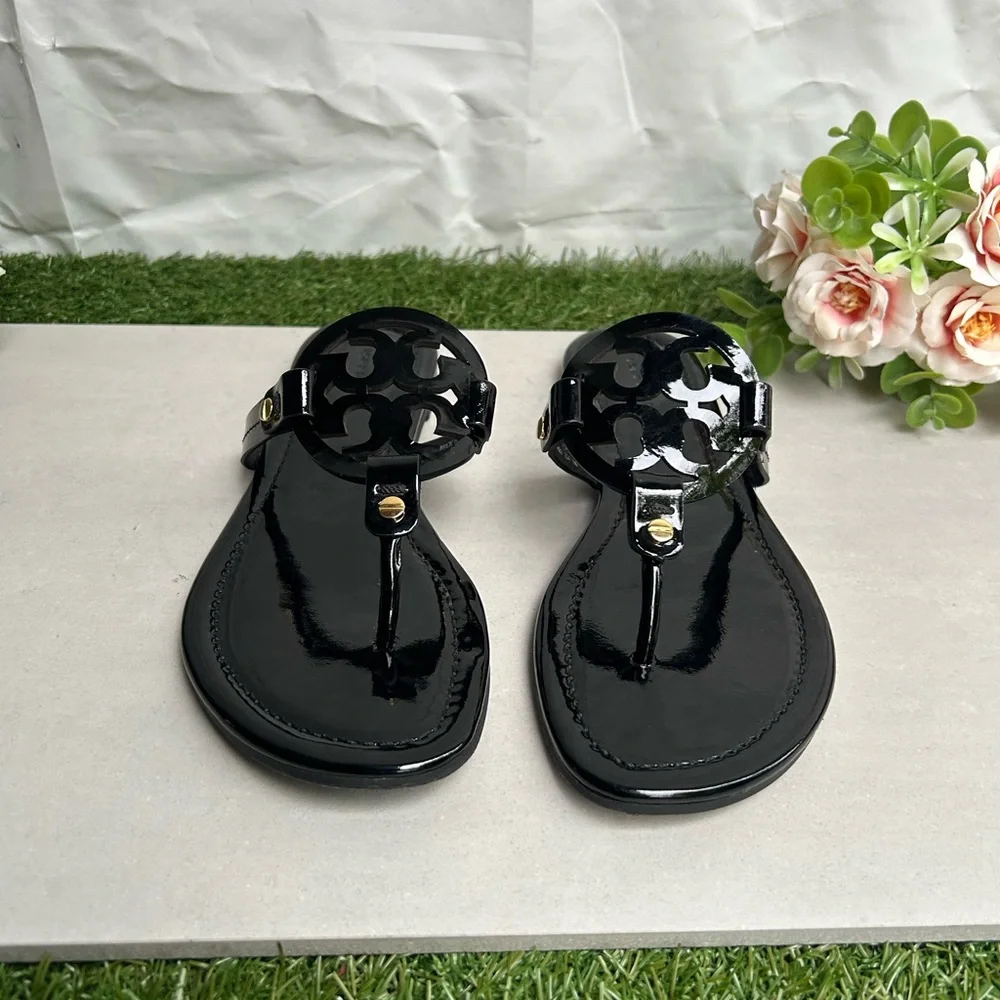 Tory Burch Miller Patent Leather Thong Sandals black size 7.5 gently worn
